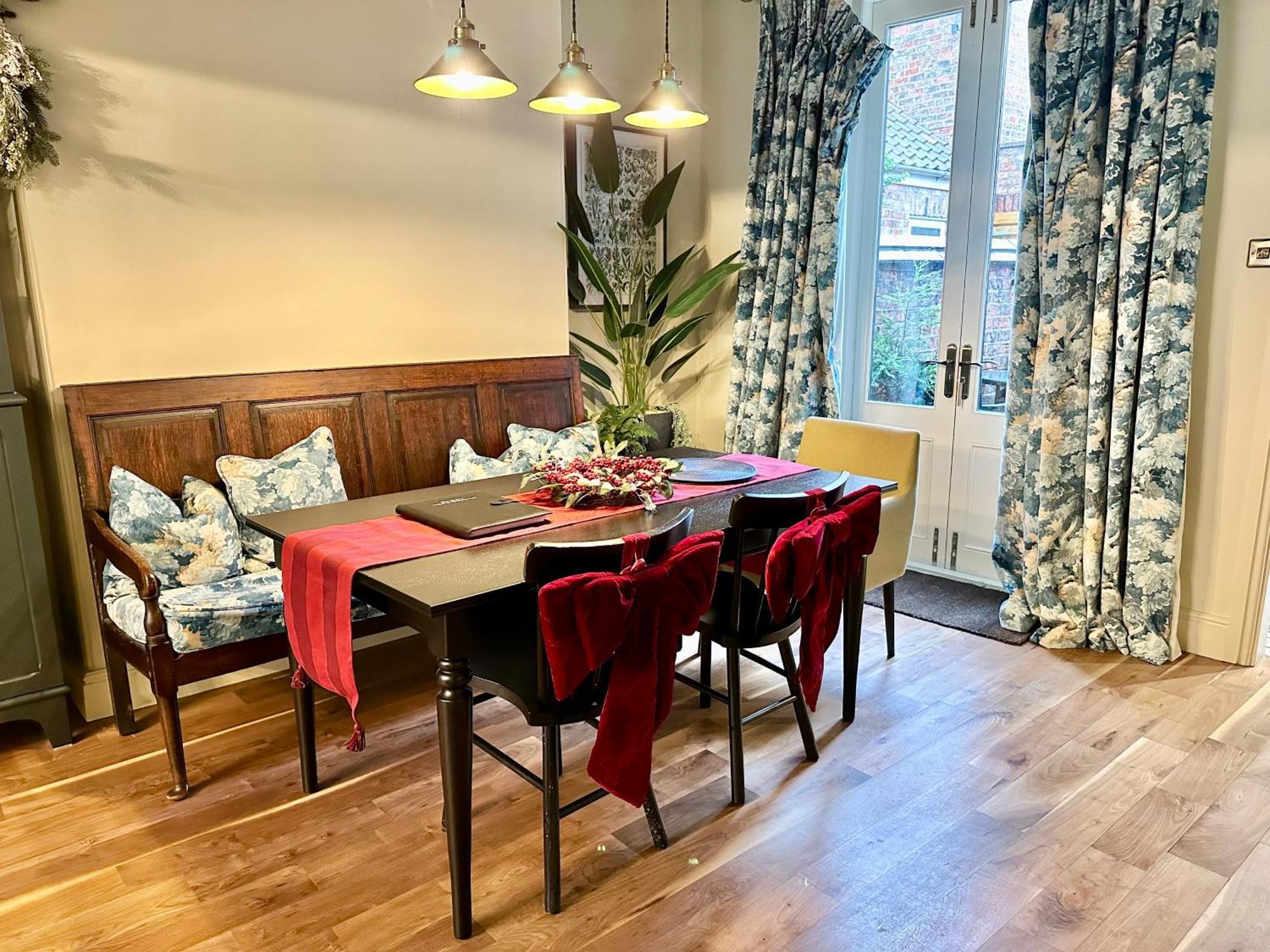 Stay At No 4 York Centre Экстерьер фото